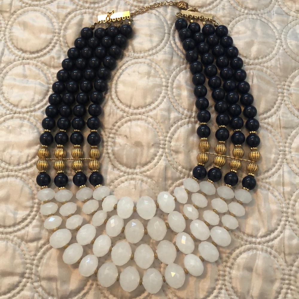 Statement necklace